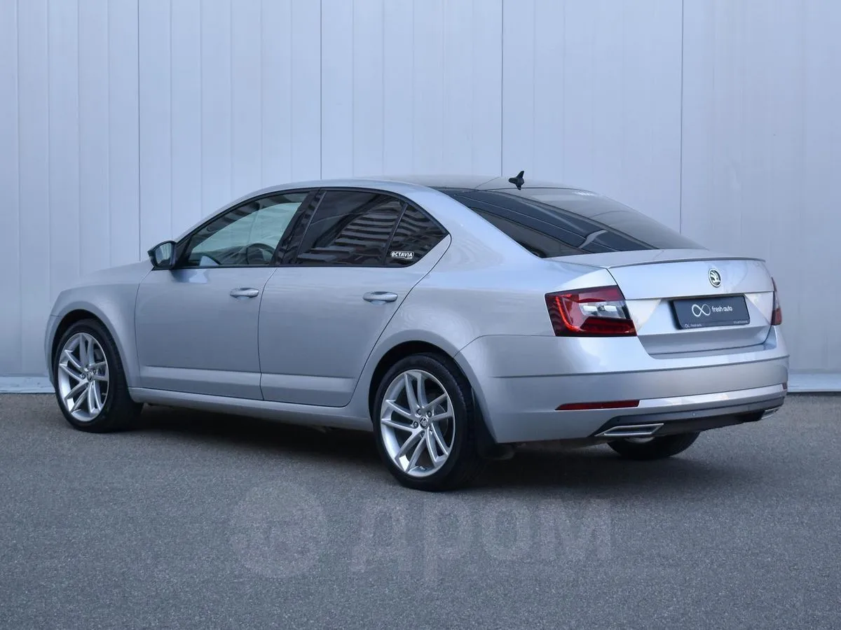 Skoda Octavia Image 6