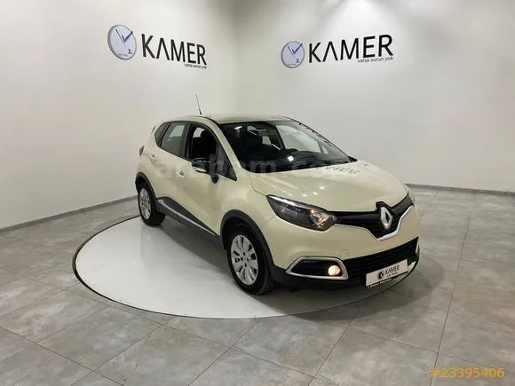 Renault Captur 1.2 Touch Image 1